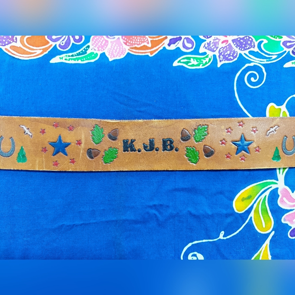 VTG brown Tooled Leather Belt 70s western hand painted